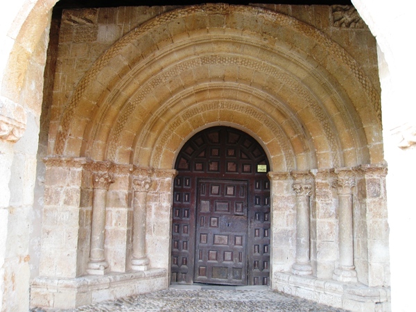 Iglesia romanica de la Perera Soria