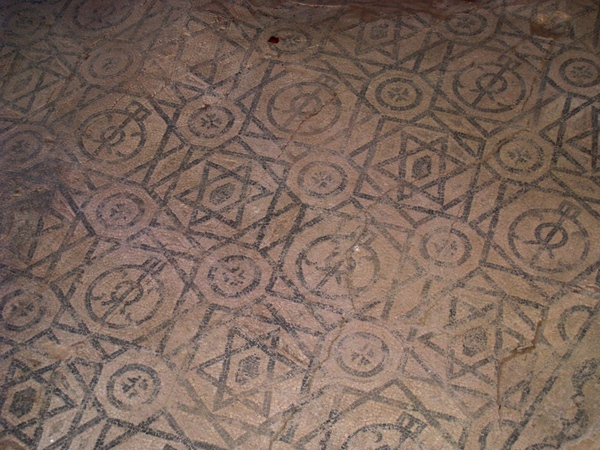 Mosaicos  Villa romana,Cuevas de Soriacos Villa romana